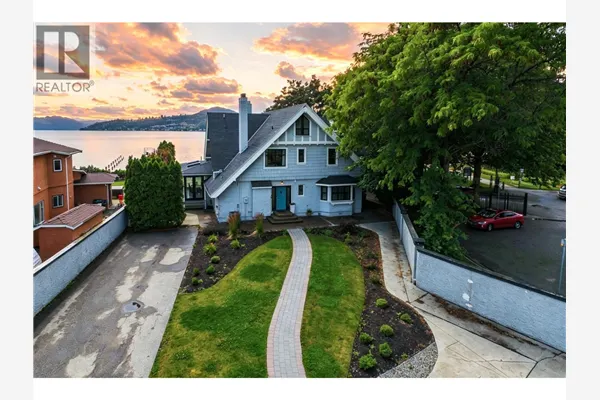 124 McTavish Avenue