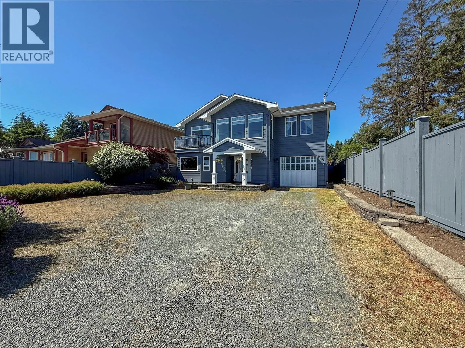3264 Island Hwy S