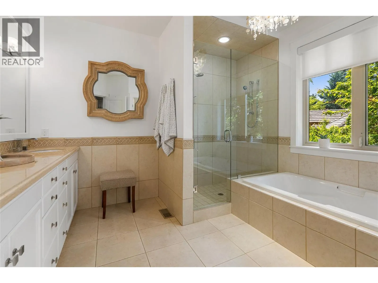108 Mashie Crescent