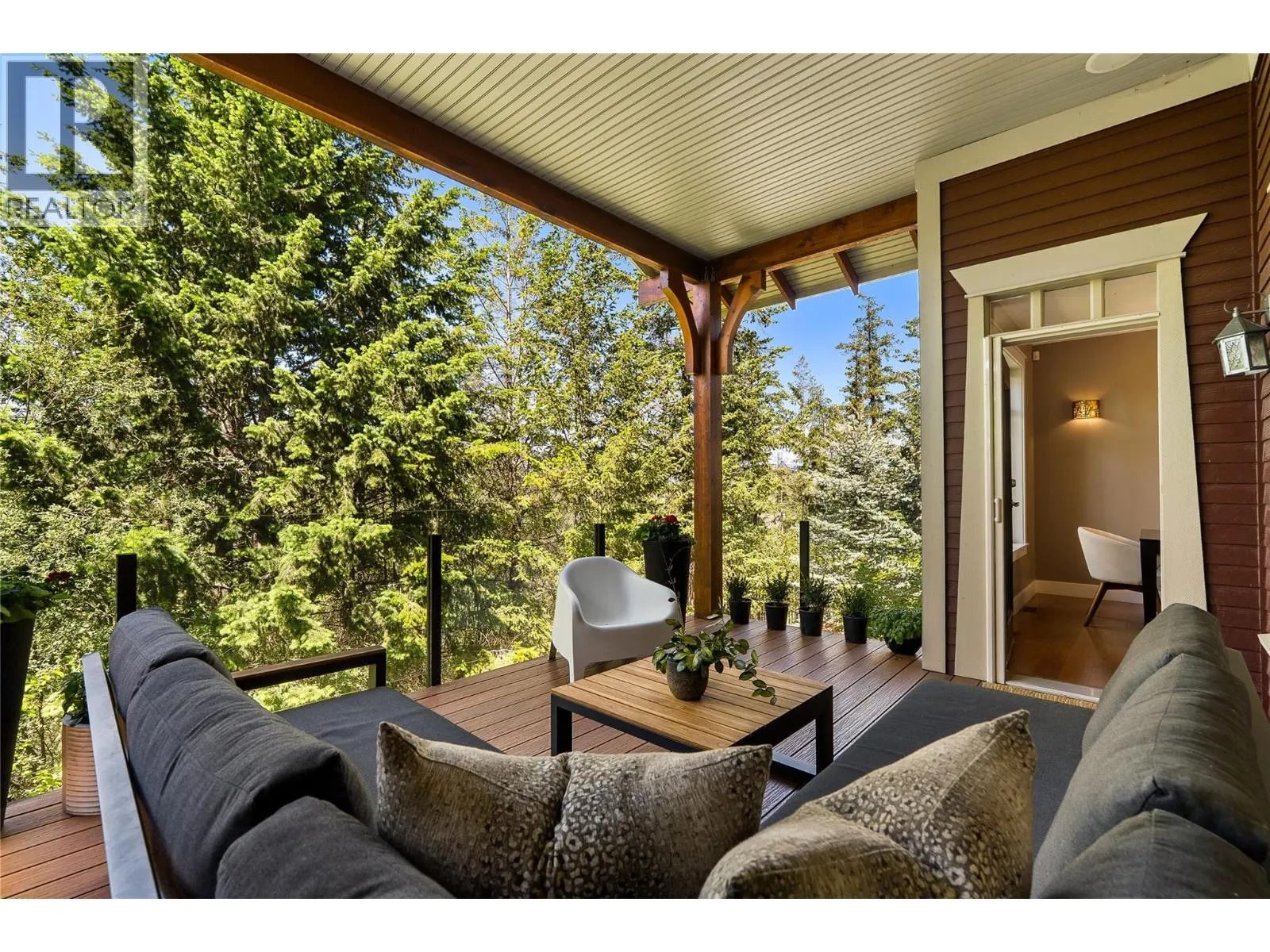 108 Mashie Crescent