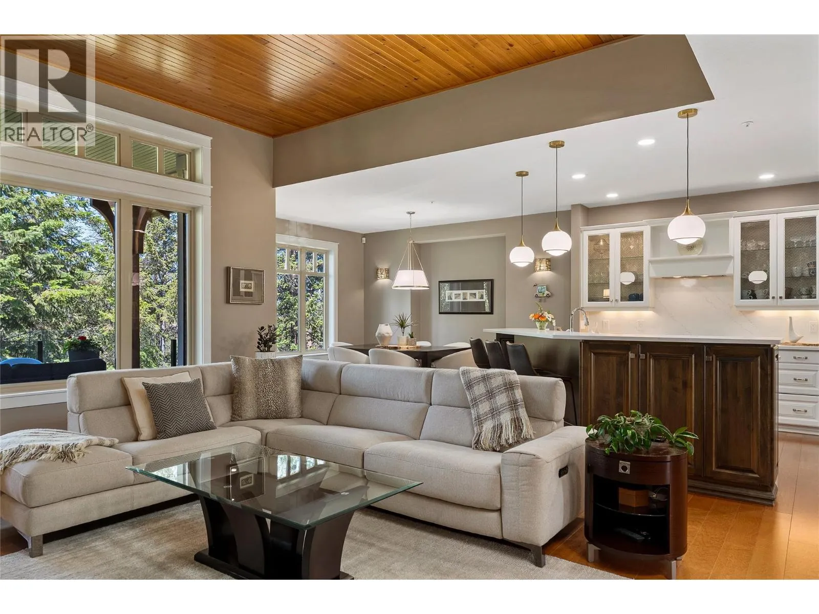 108 Mashie Crescent
