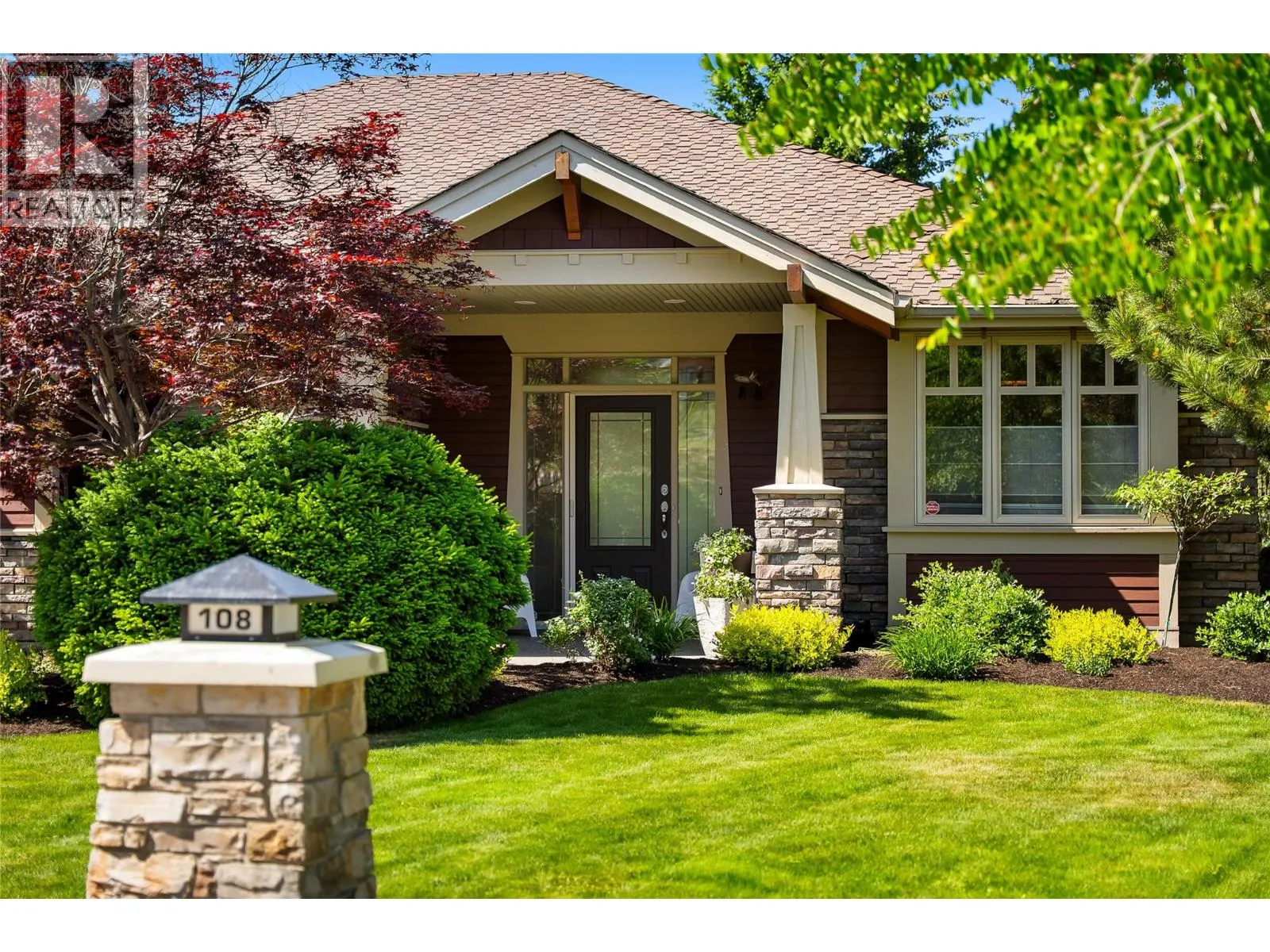 108 Mashie Crescent