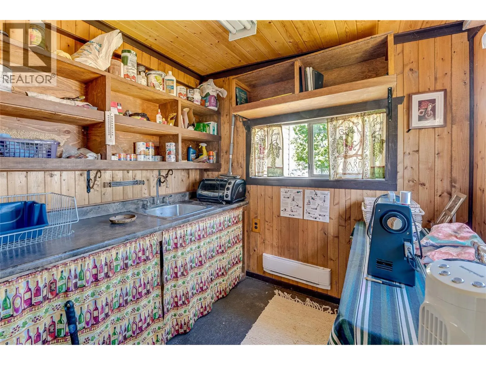 2727 Lakeshore Road Unit# 106