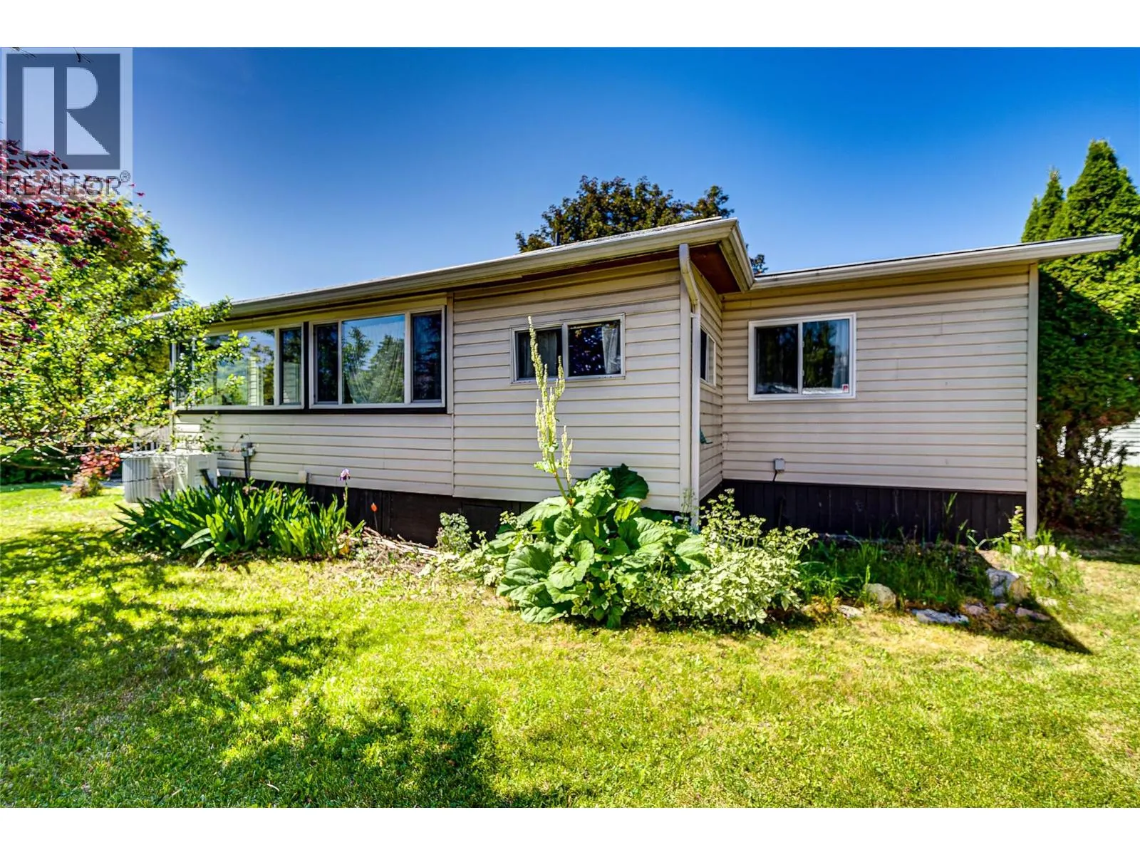 2727 Lakeshore Road Unit# 106