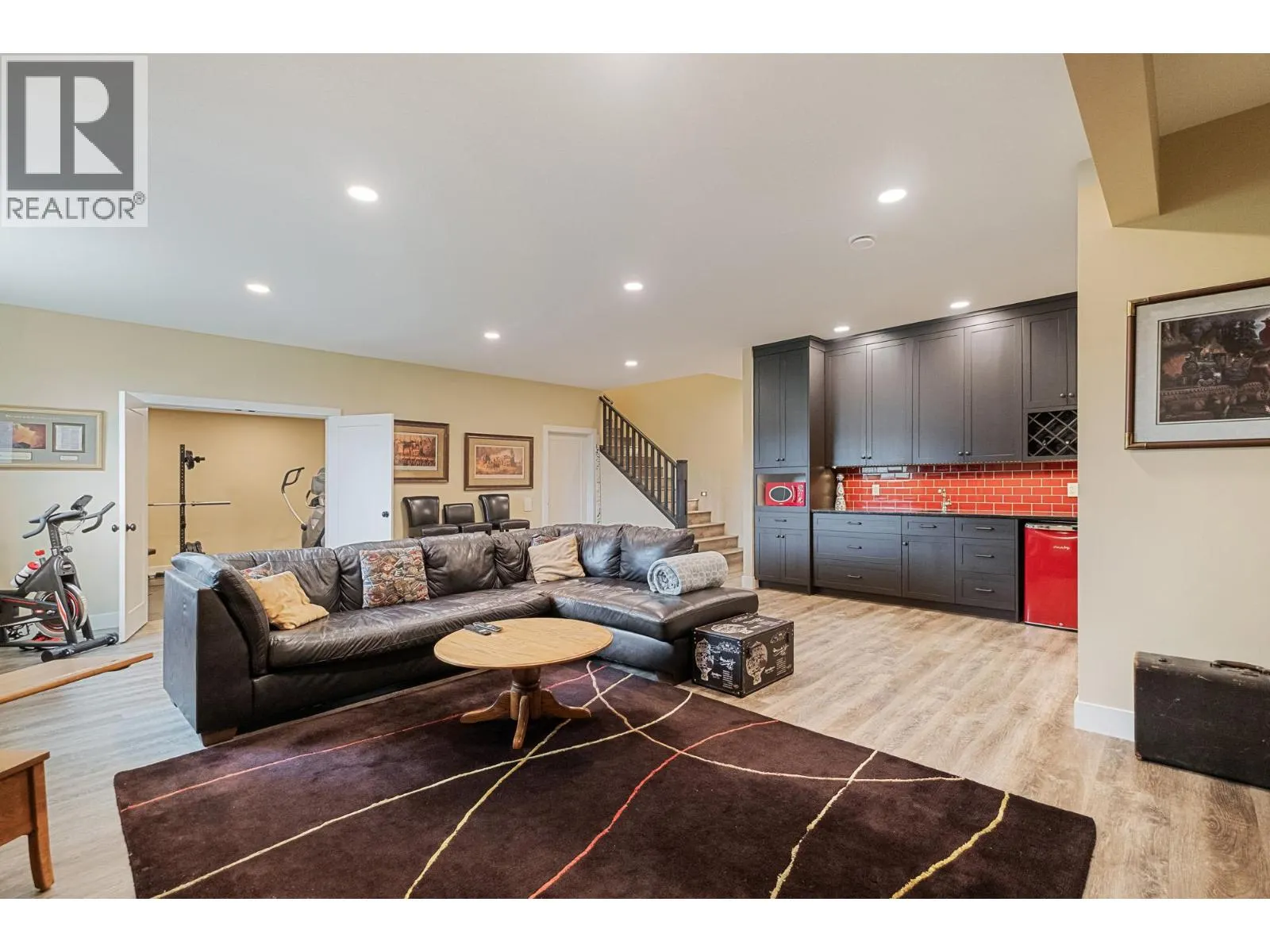 2400 Longhill Road
