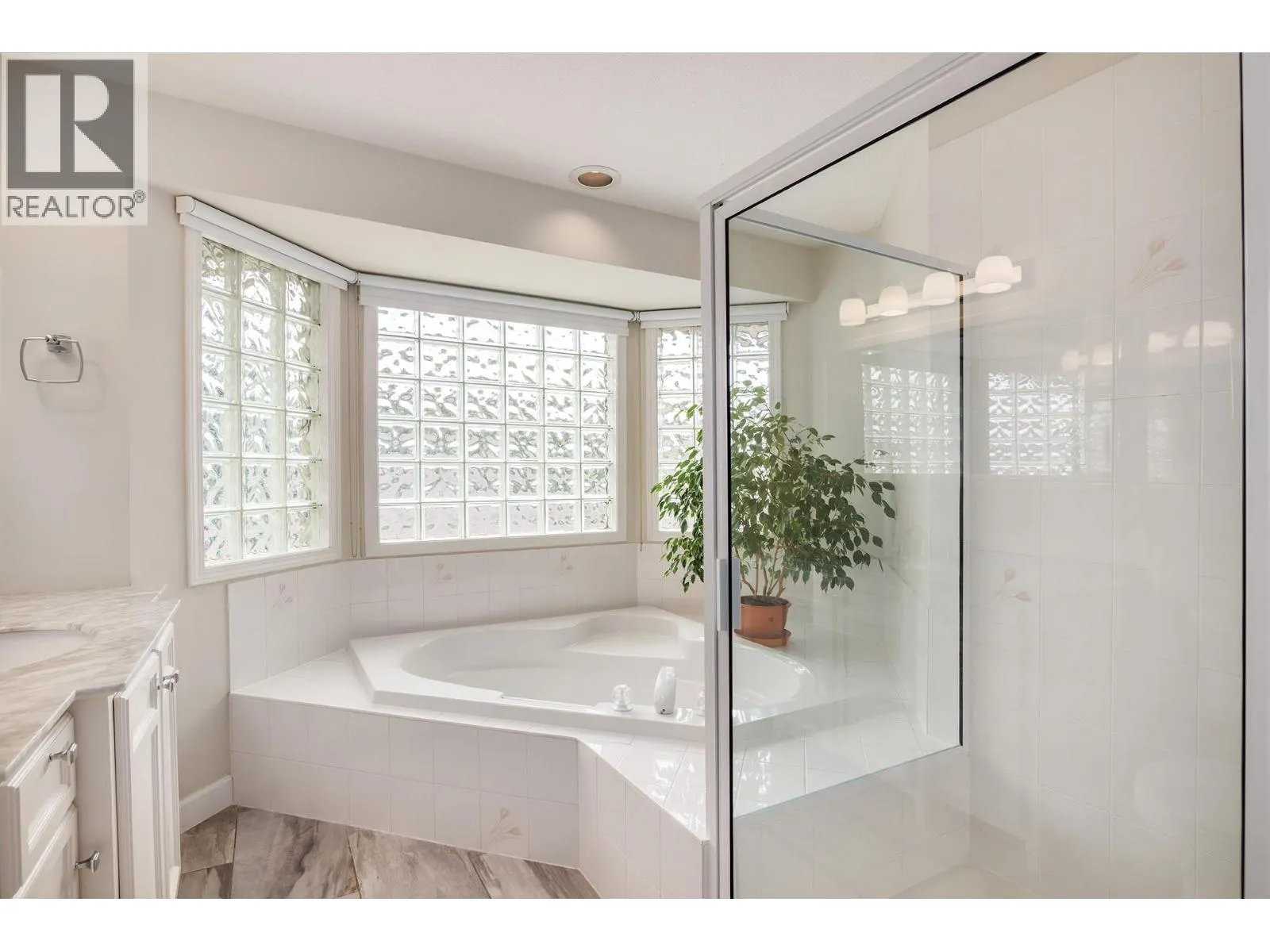 980 Dilworth Drive Unit# 3