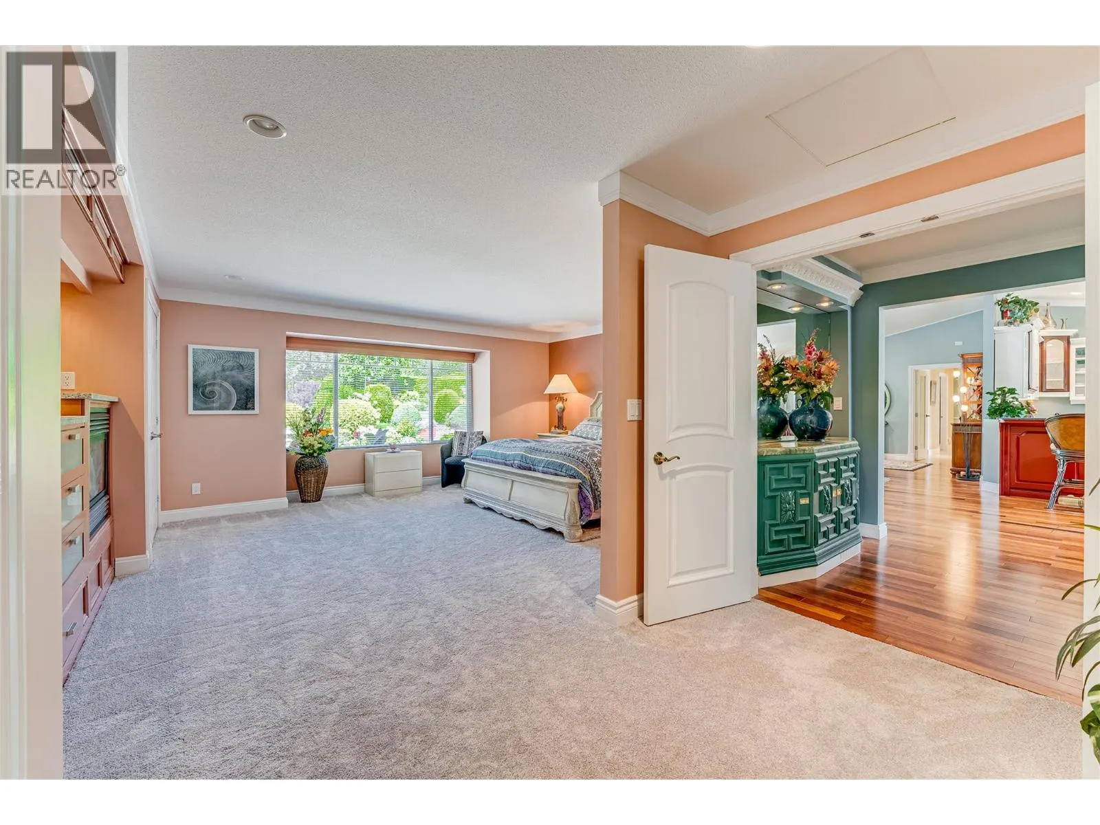 39 Ladyslipper Road