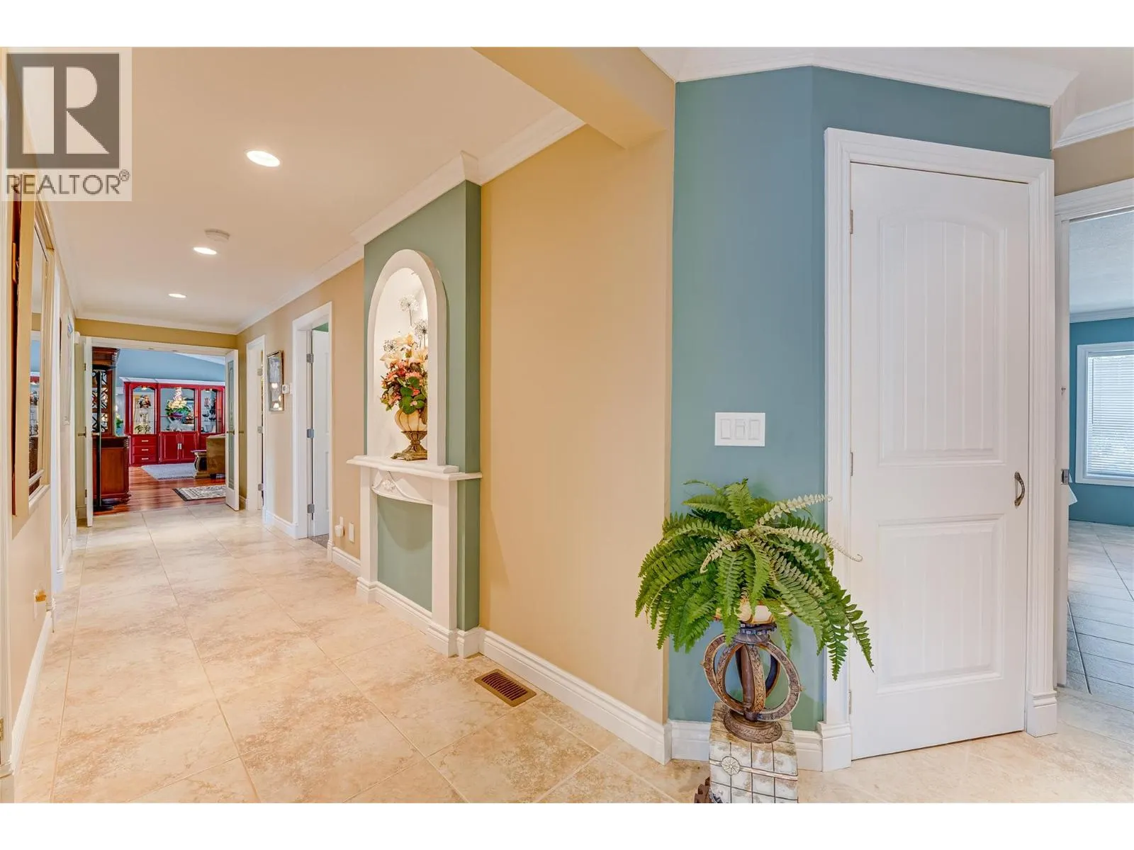 39 Ladyslipper Road