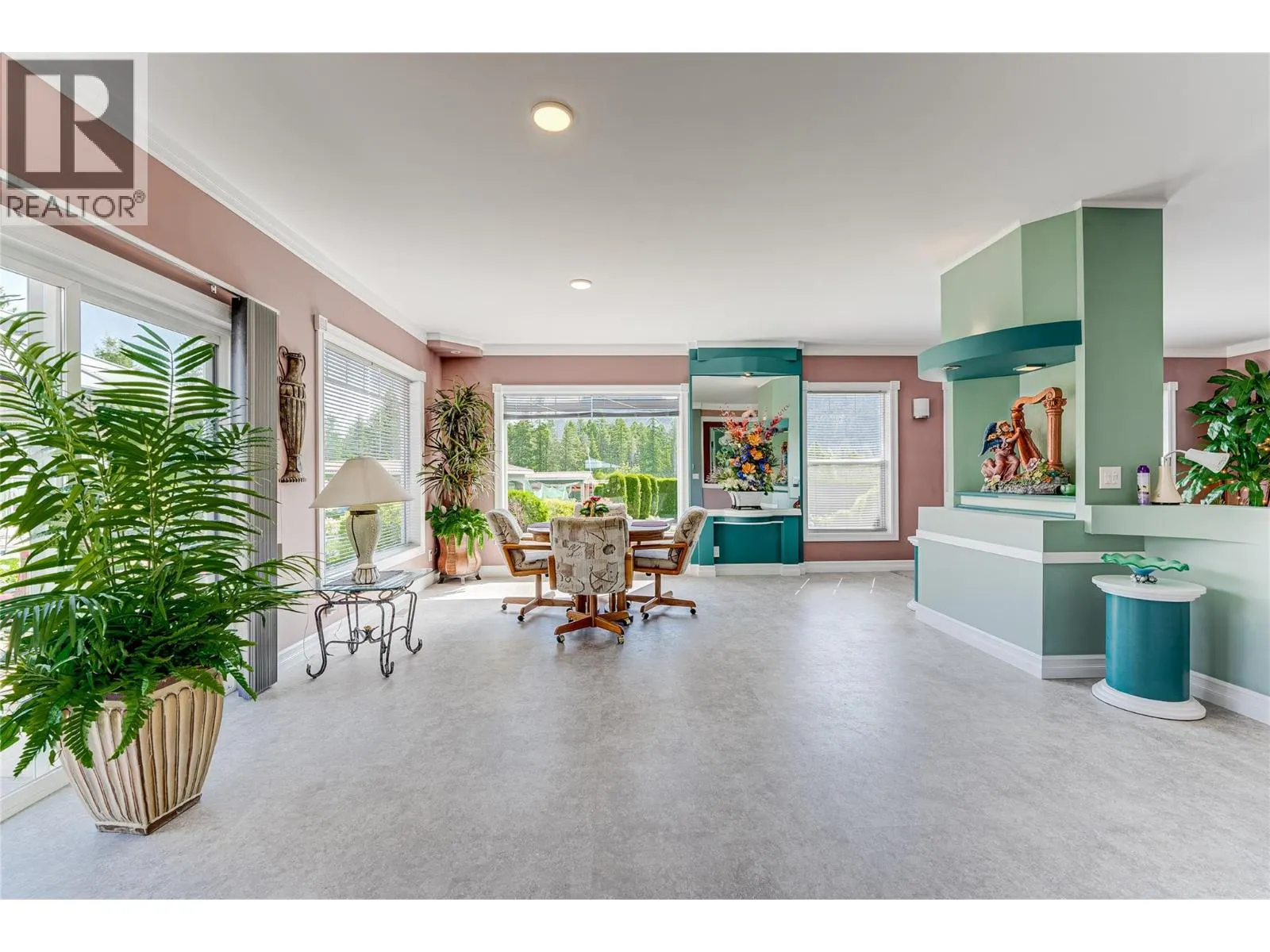 39 Ladyslipper Road