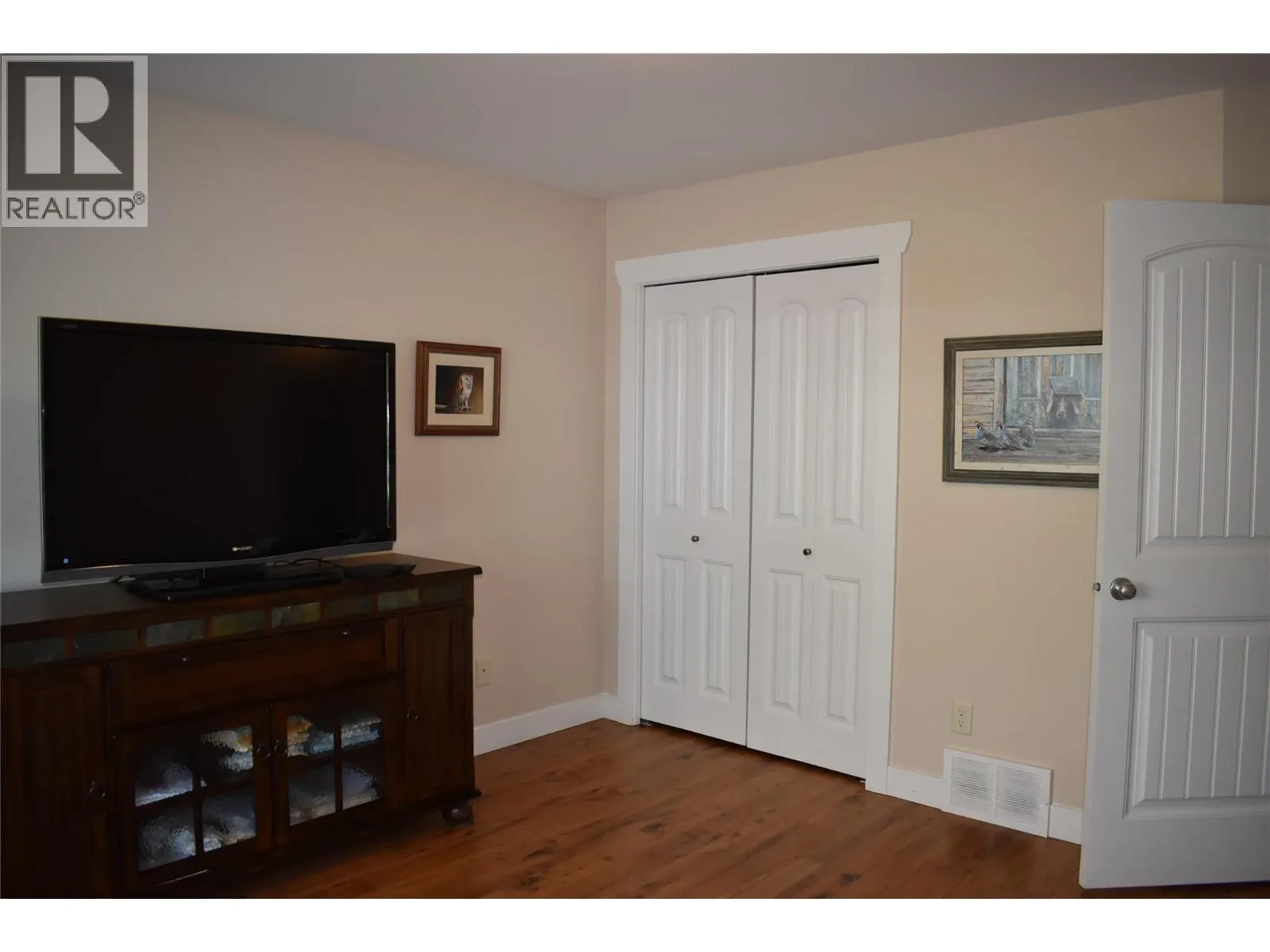 4400 McLean Creek Road Unit# 207