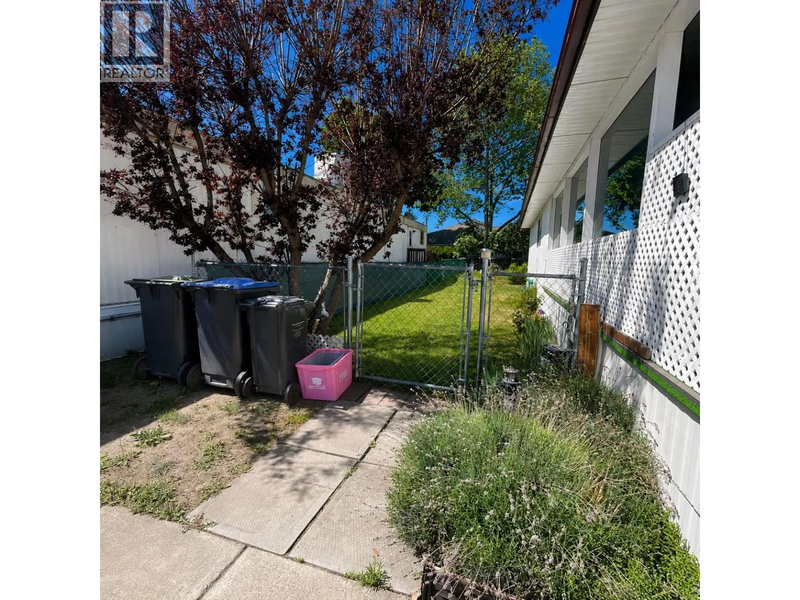 3745 Lakeshore Road Unit# 110