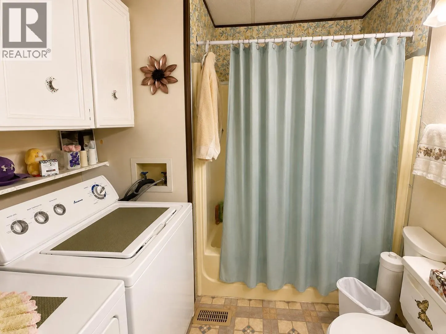 3745 Lakeshore Road Unit# 110
