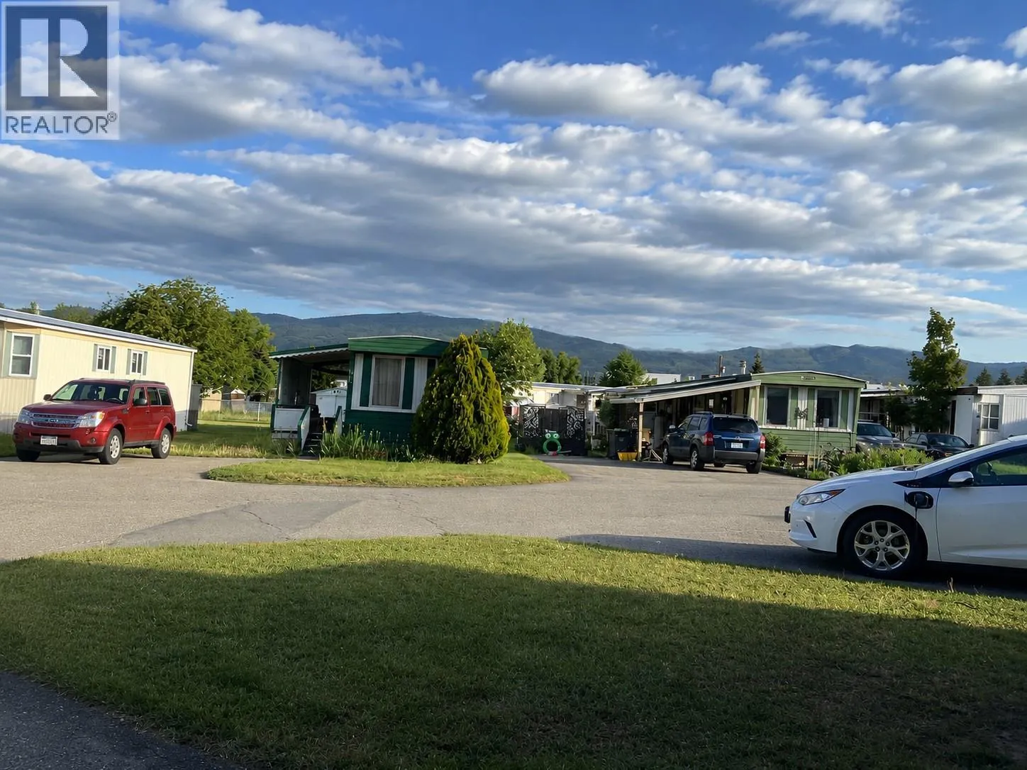 3745 Lakeshore Road Unit# 110