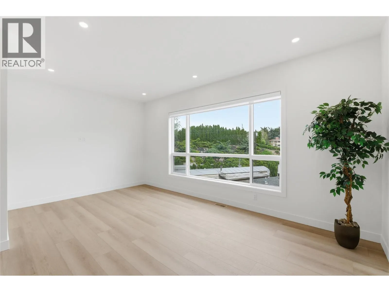 4601 97 Street Unit# 6