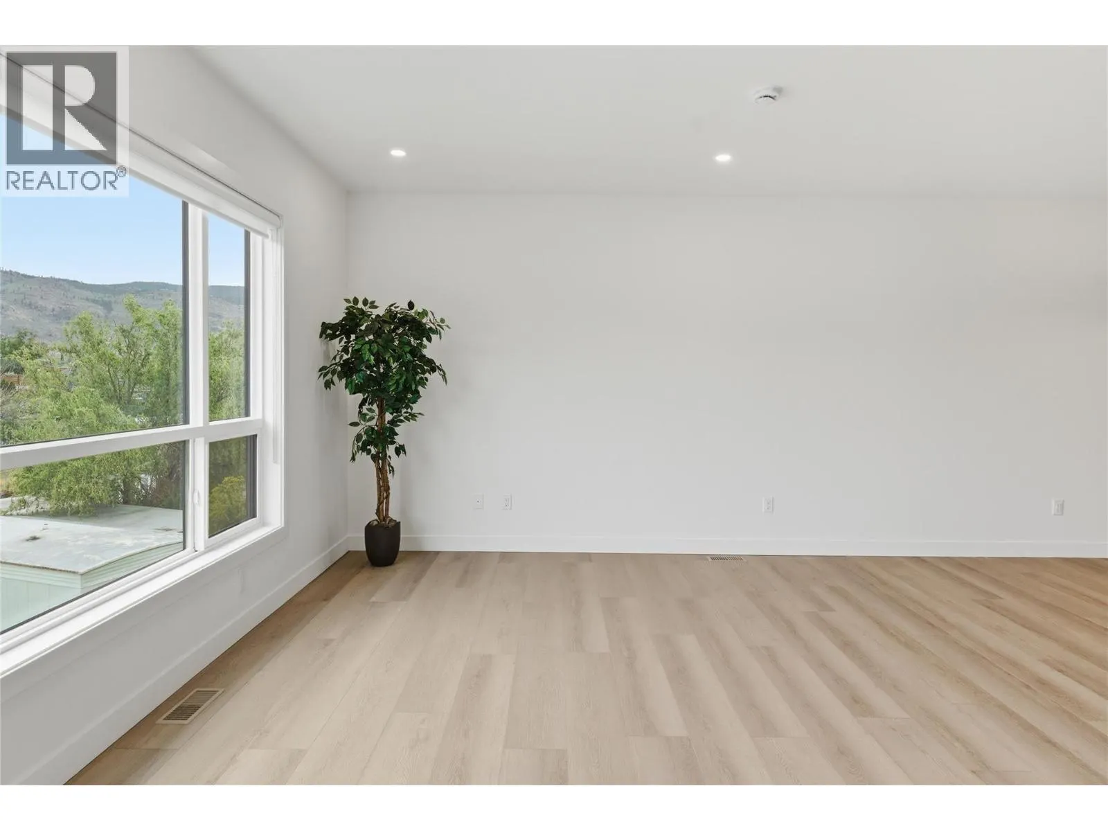 4601 97 Street Unit# 6
