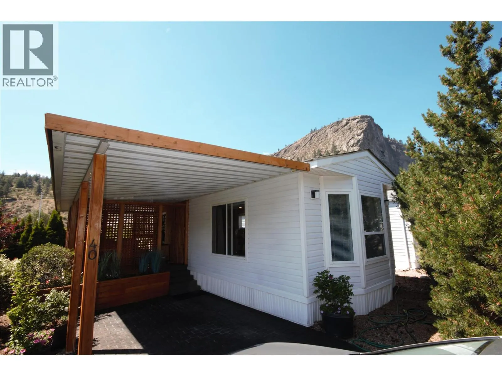 8598 Highway 97 Unit# 40