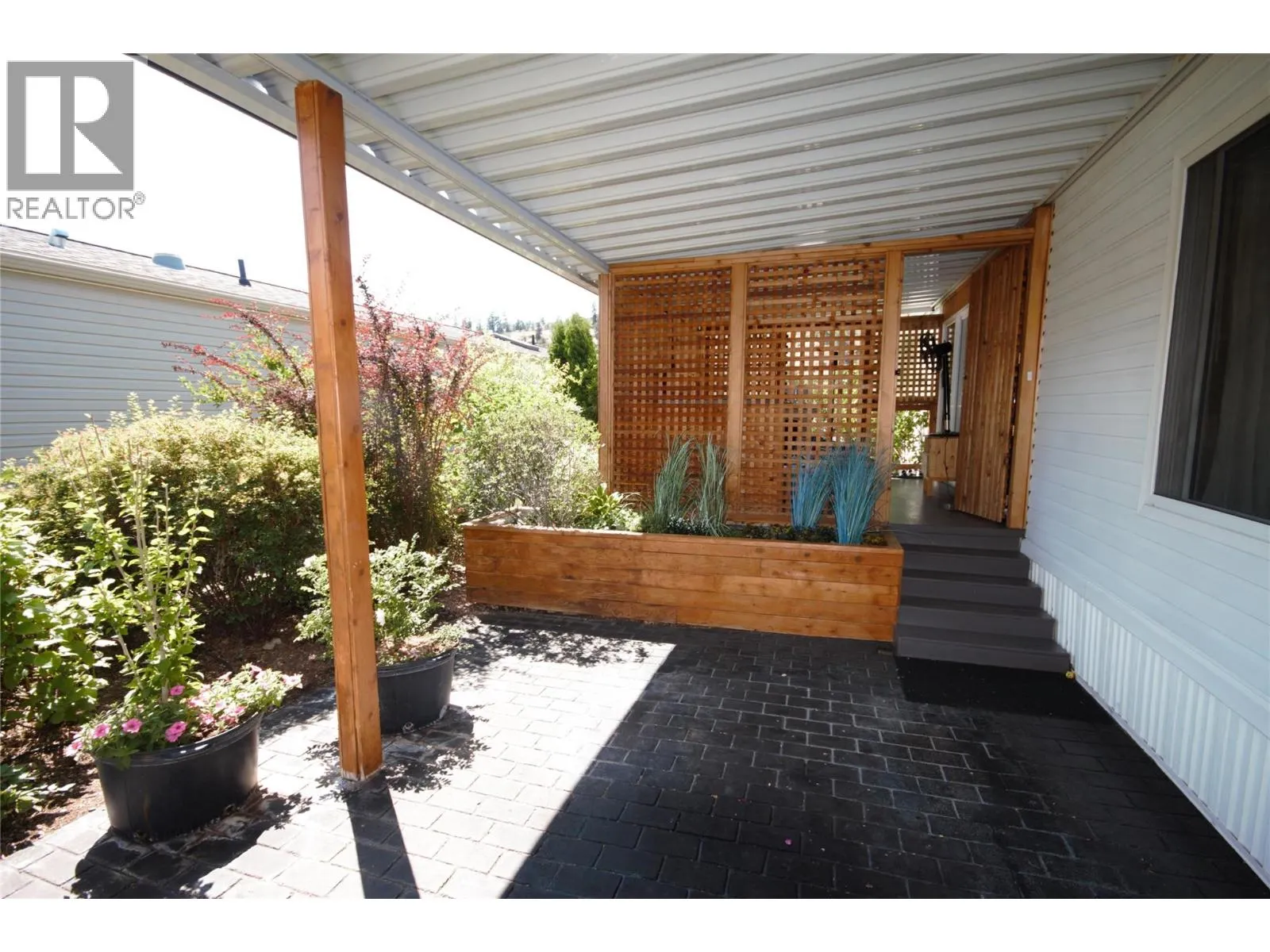 8598 Highway 97 Unit# 40