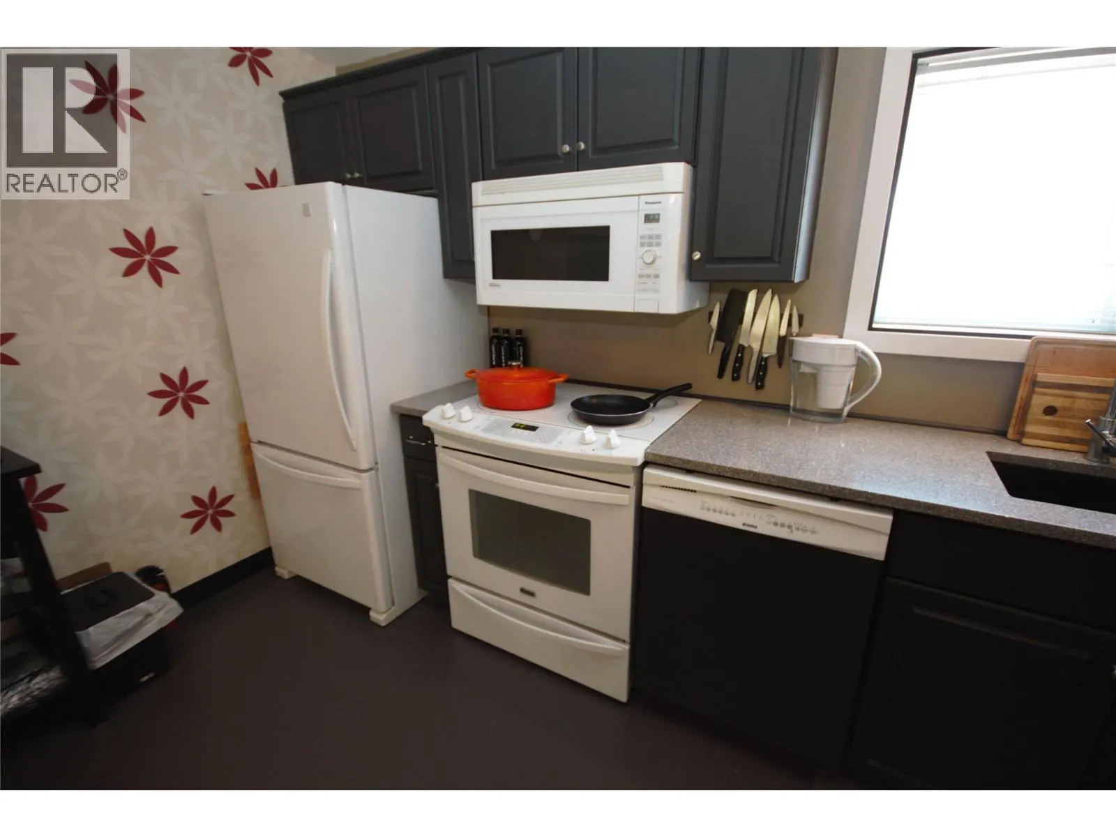 8598 Highway 97 Unit# 40