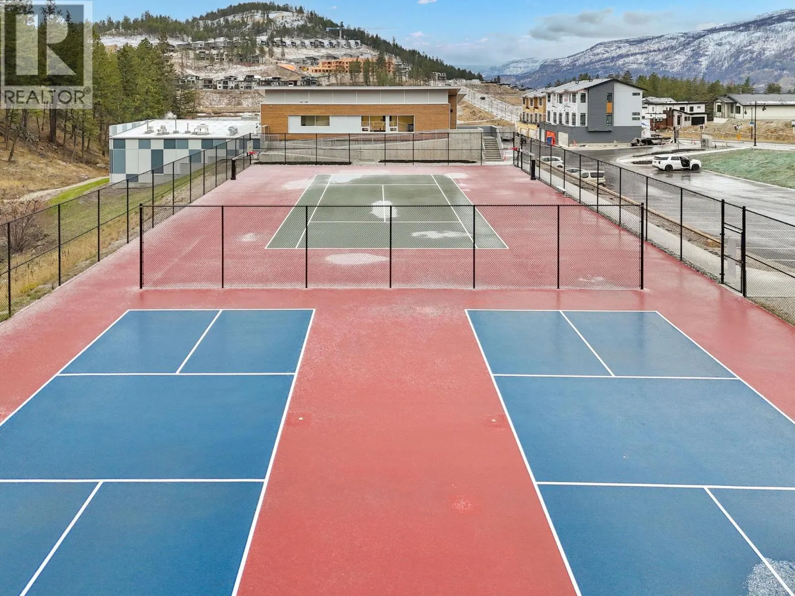 3425 Hilltown Drive Unit# 5