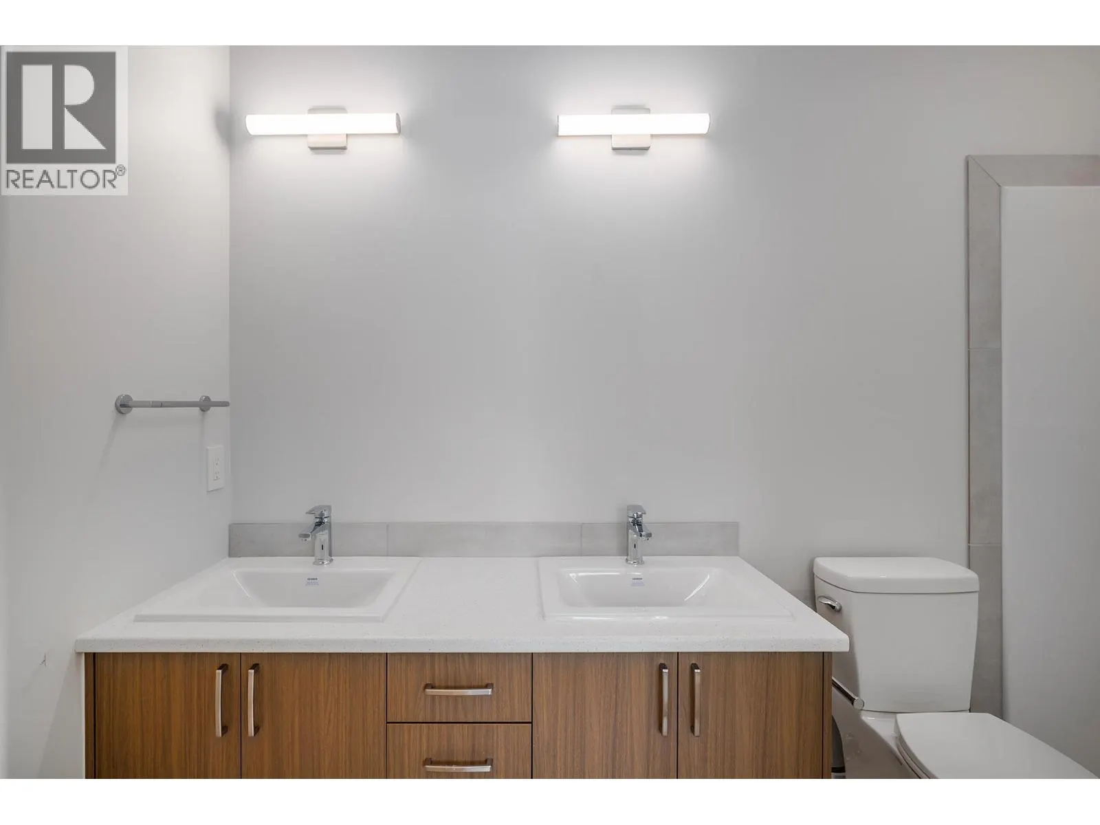 3425 Hilltown Drive Unit# 5