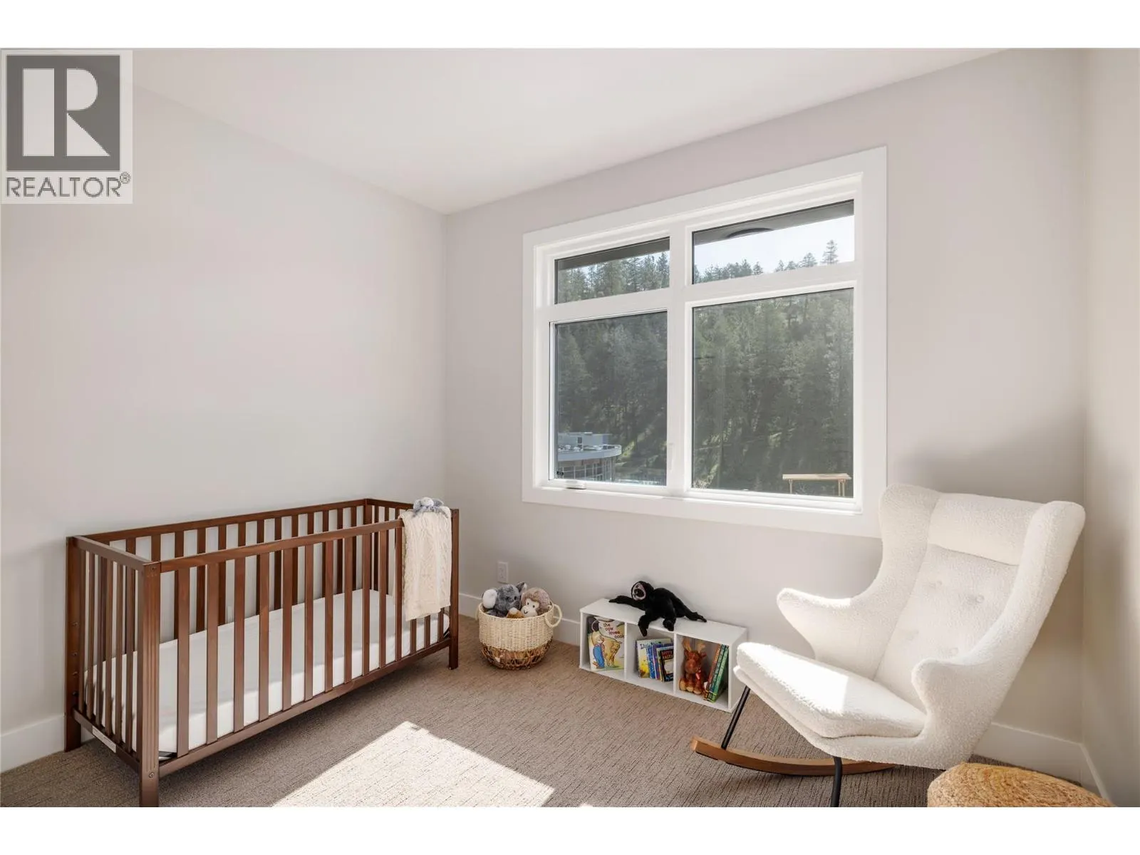 3425 Hilltown Drive Unit# 4