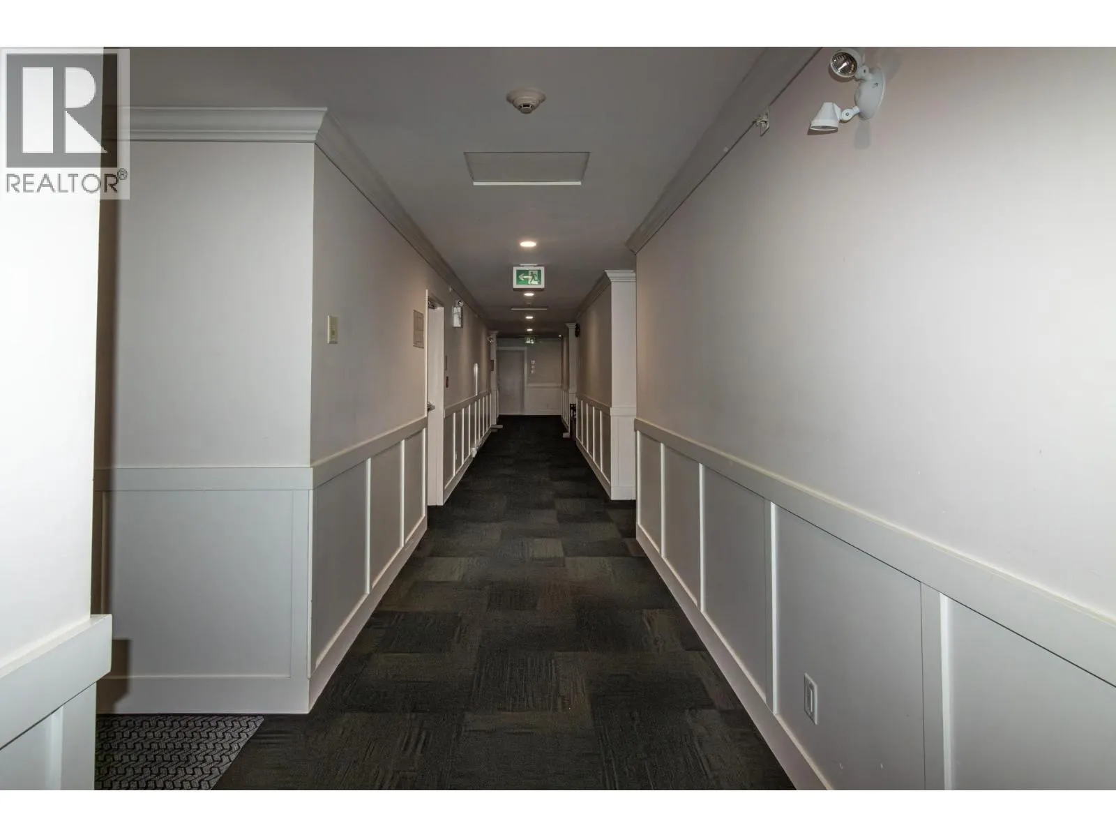 330 4 Avenue SE Unit# 402 Lot# 330