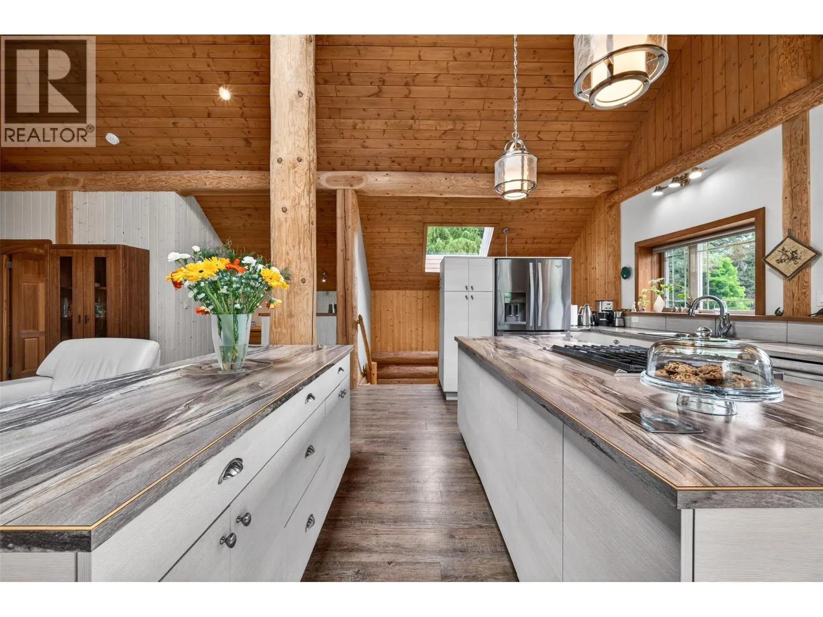 2030 Solsqua-Sicamous Road