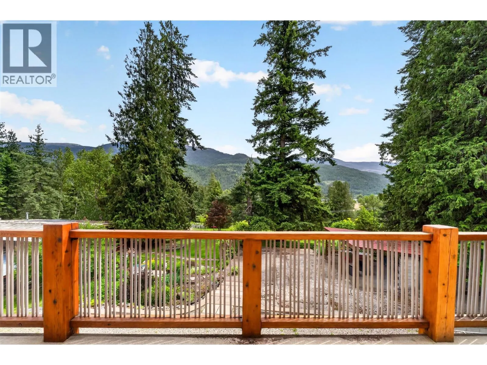 2030 Solsqua-Sicamous Road