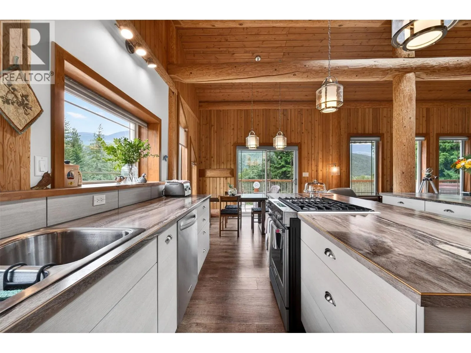 2030 Solsqua-Sicamous Road