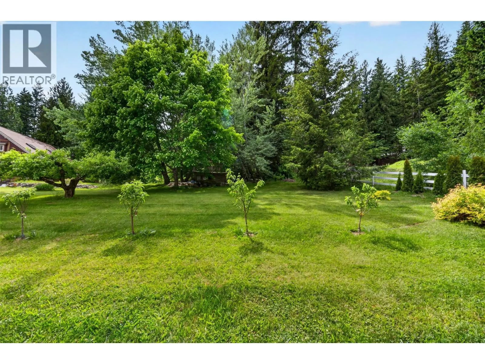 2030 Solsqua-Sicamous Road