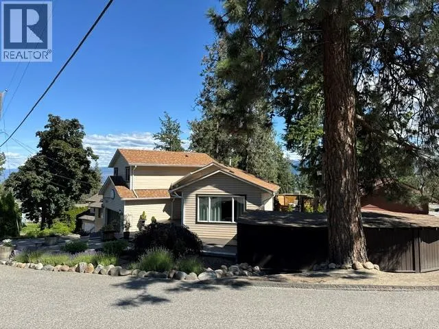 3037 Country Hills Lane