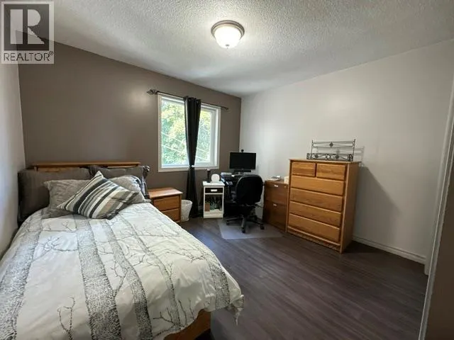 3037 Country Hills Lane