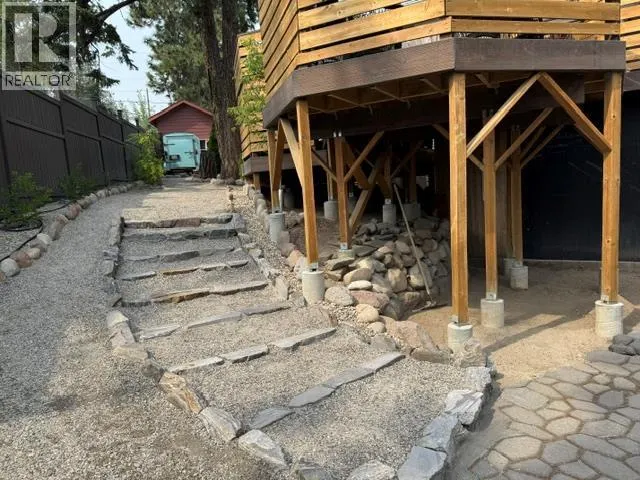 3037 Country Hills Lane