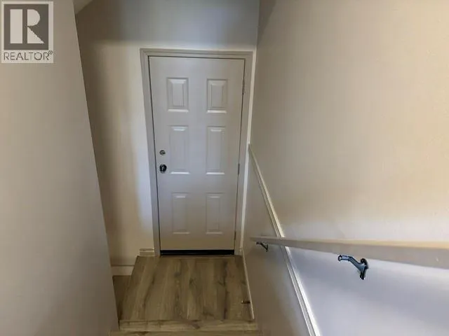 3037 Country Hills Lane