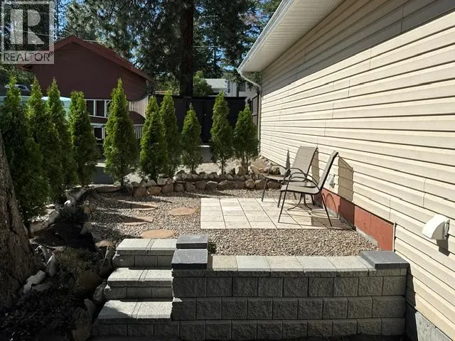 3037 Country Hills Lane