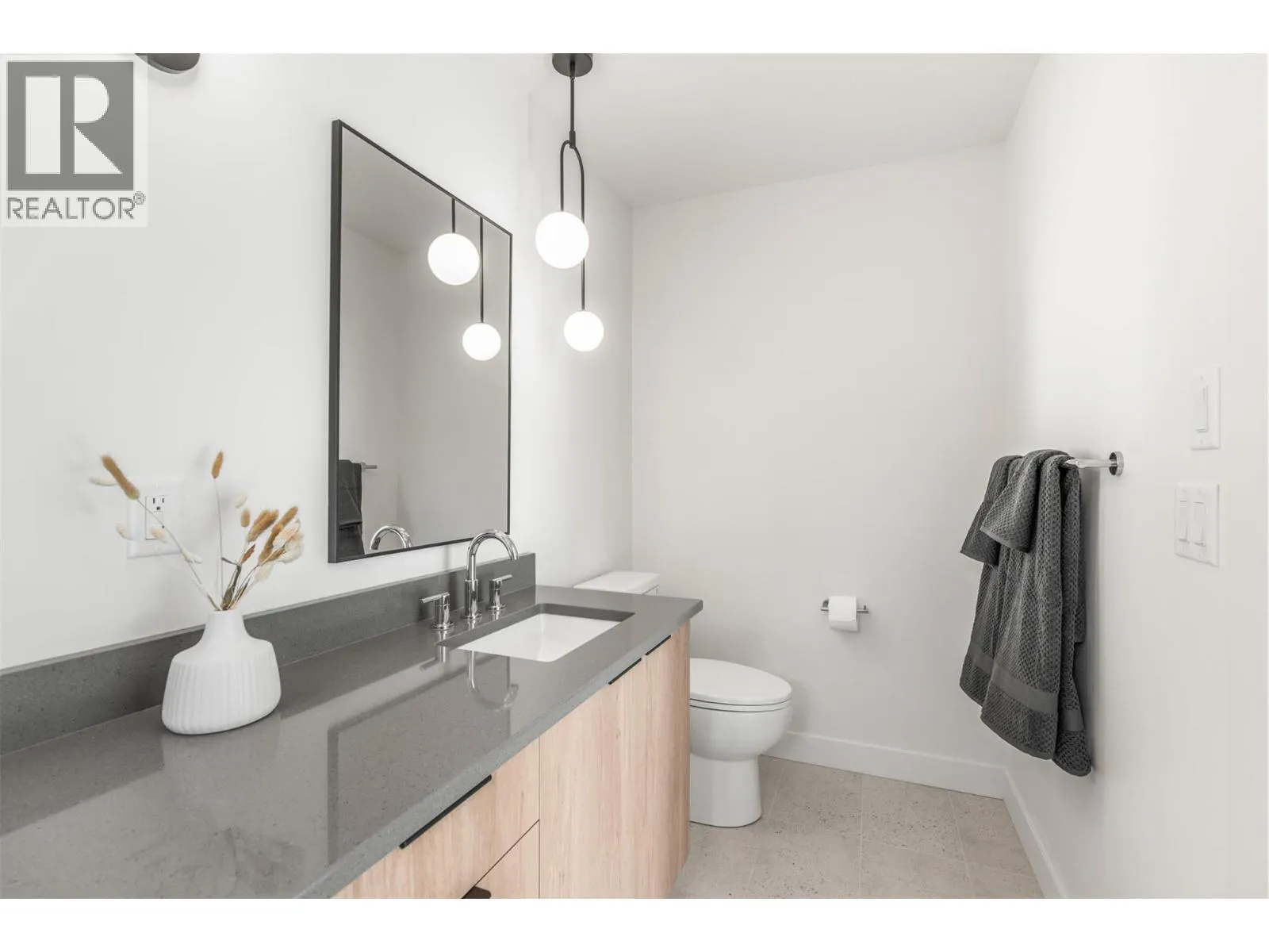 4200 30 Street Unit# 1 Lot# 5