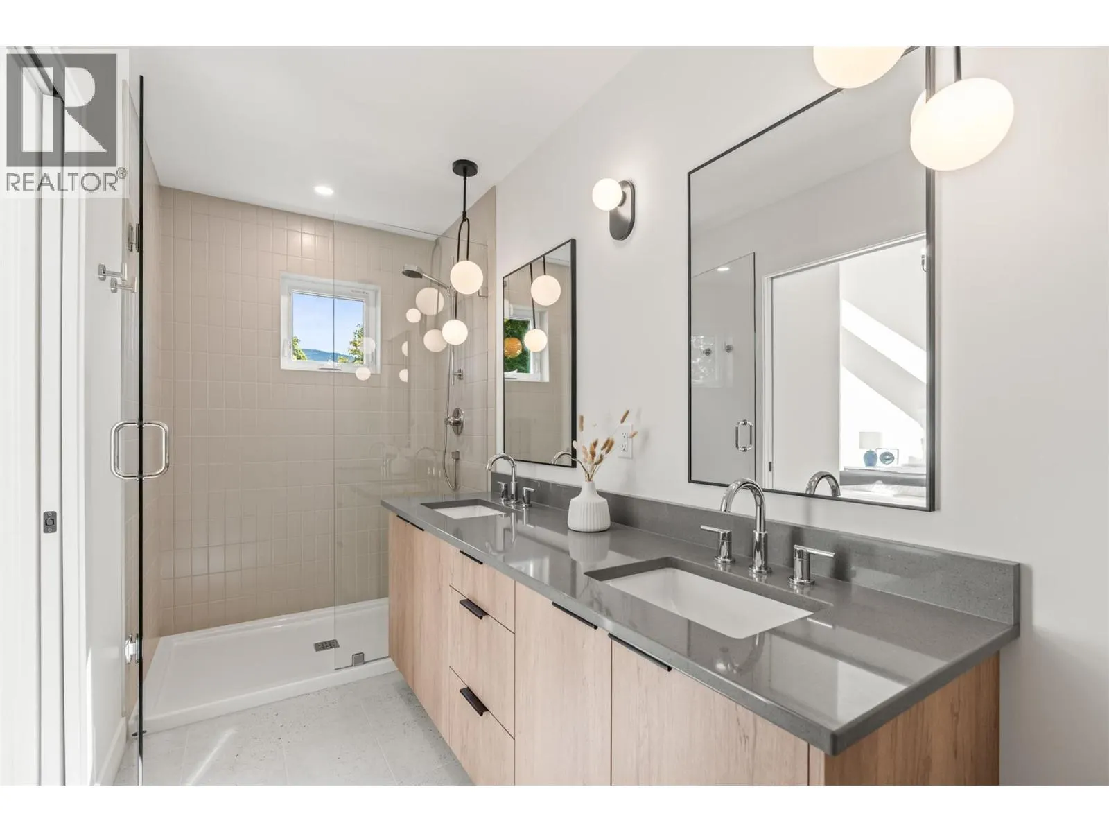 4200 30 Street Unit# 1 Lot# 5