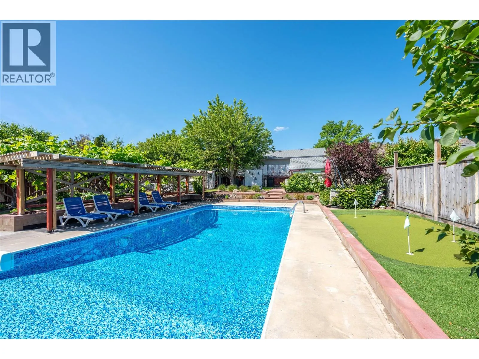 6622 Mountainview Drive