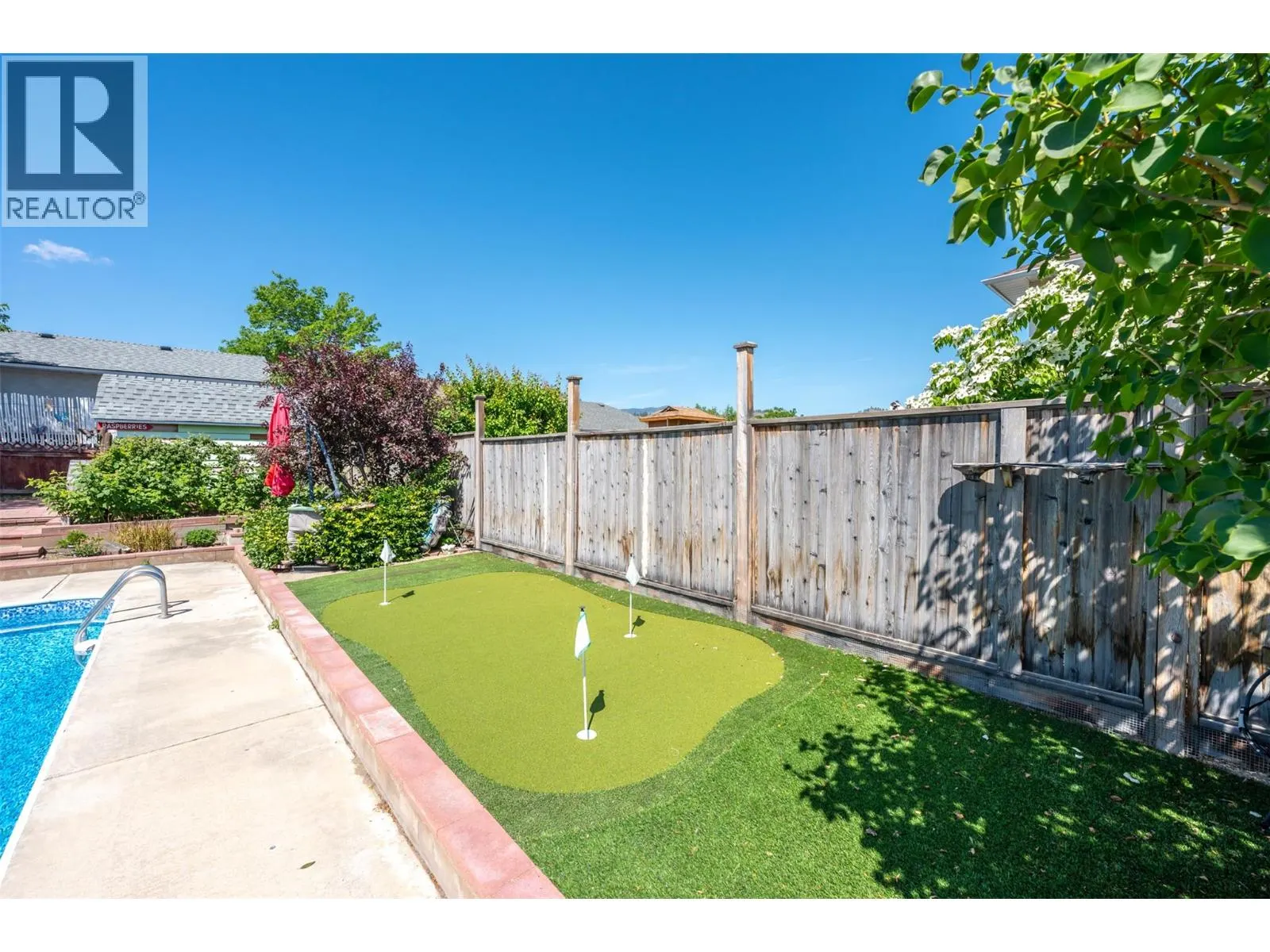 6622 Mountainview Drive