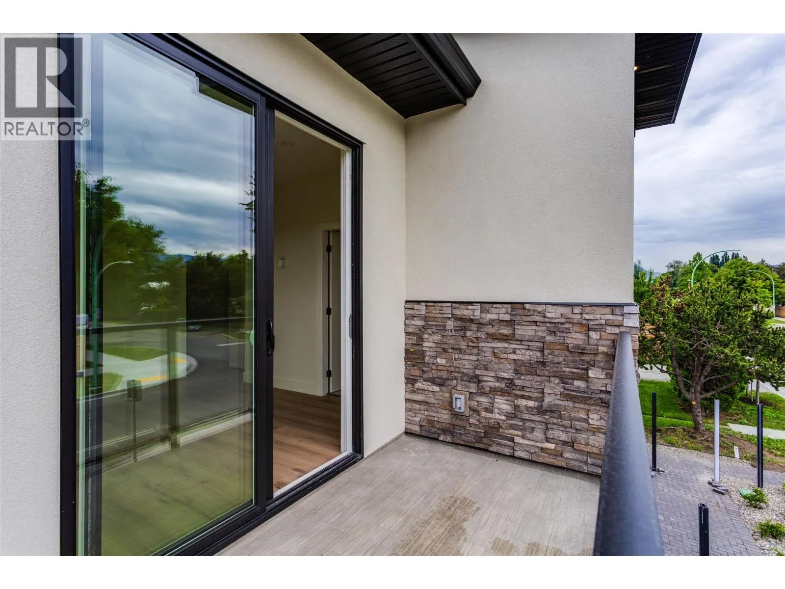 796 Glenwood Avenue Unit# 2