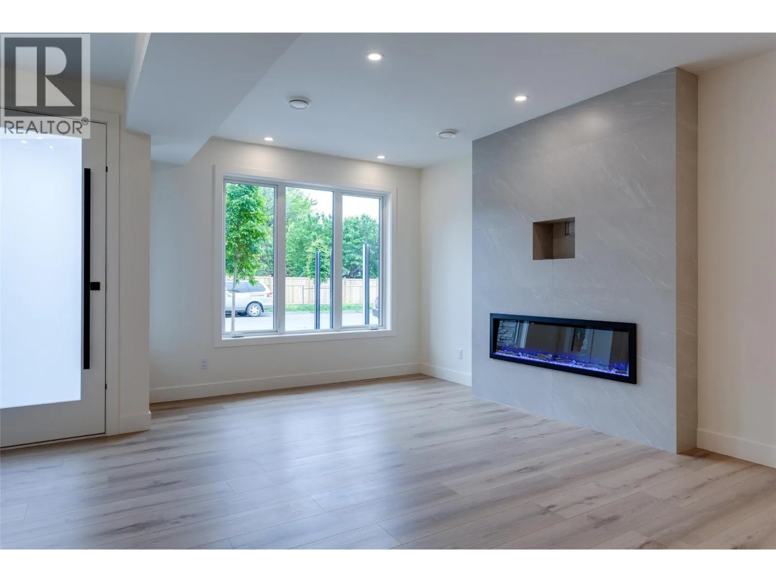 796 Glenwood Avenue Unit# 2