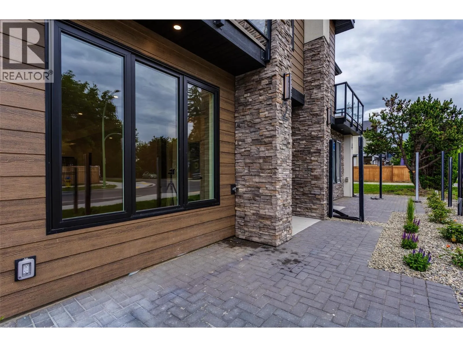796 Glenwood Avenue Unit# 2