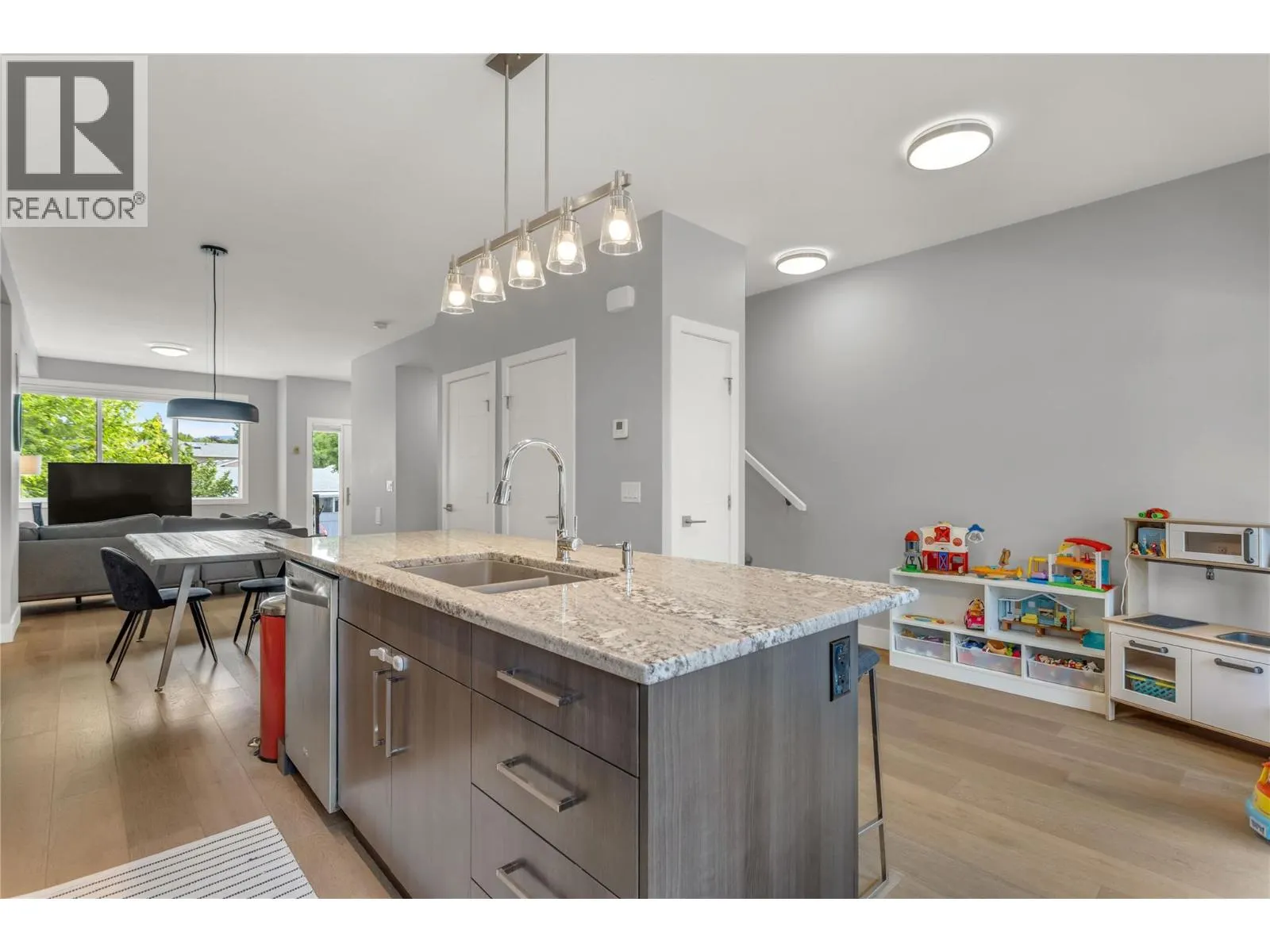 300 Drysdale Boulevard Unit# 19