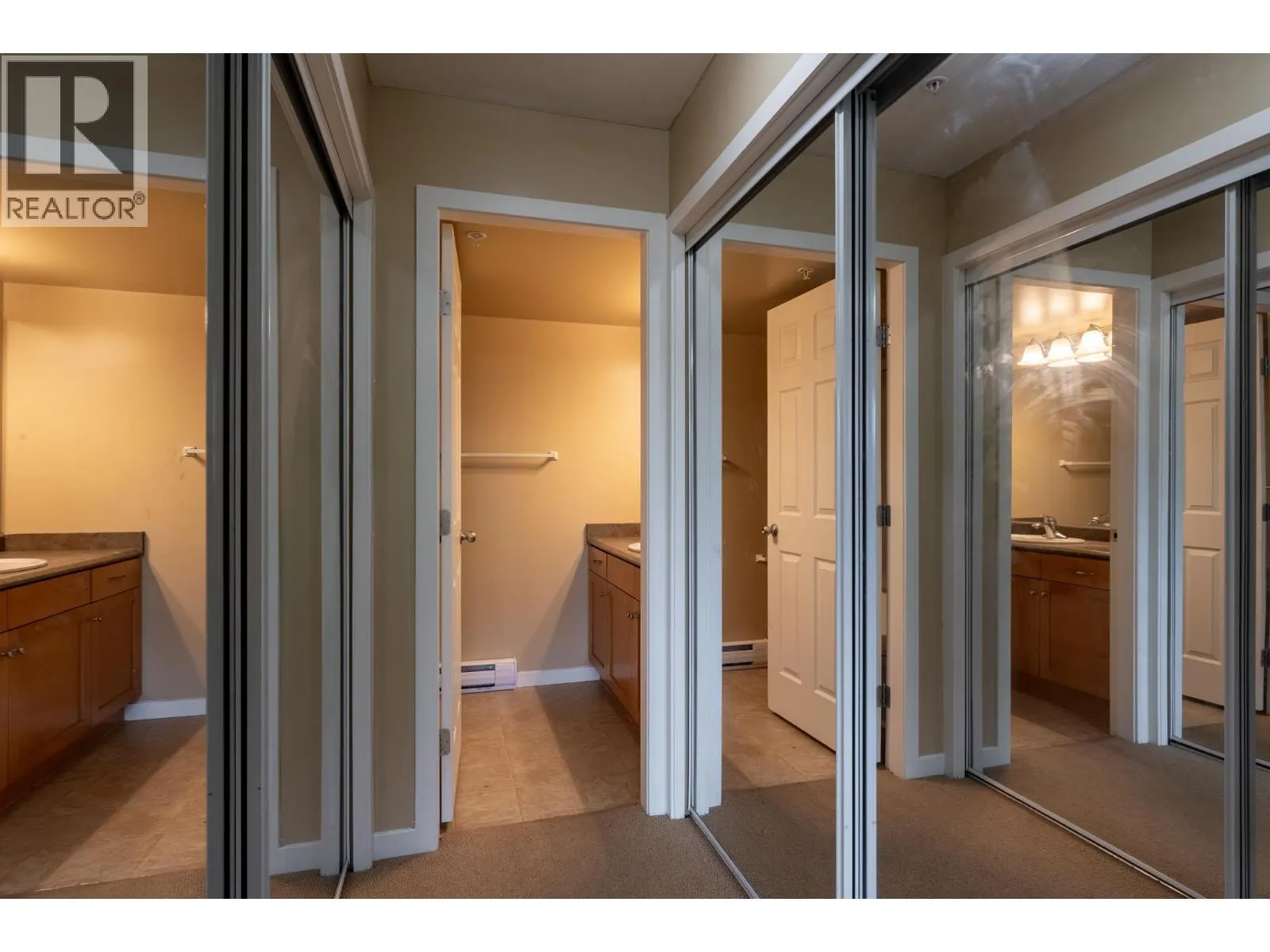 135 Ziprick Road Unit# 306