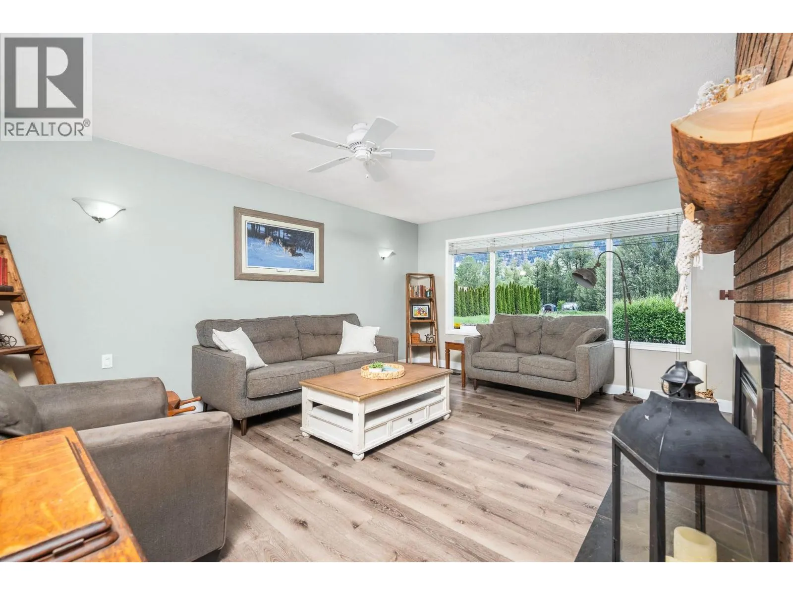 6596 Lavington Way
