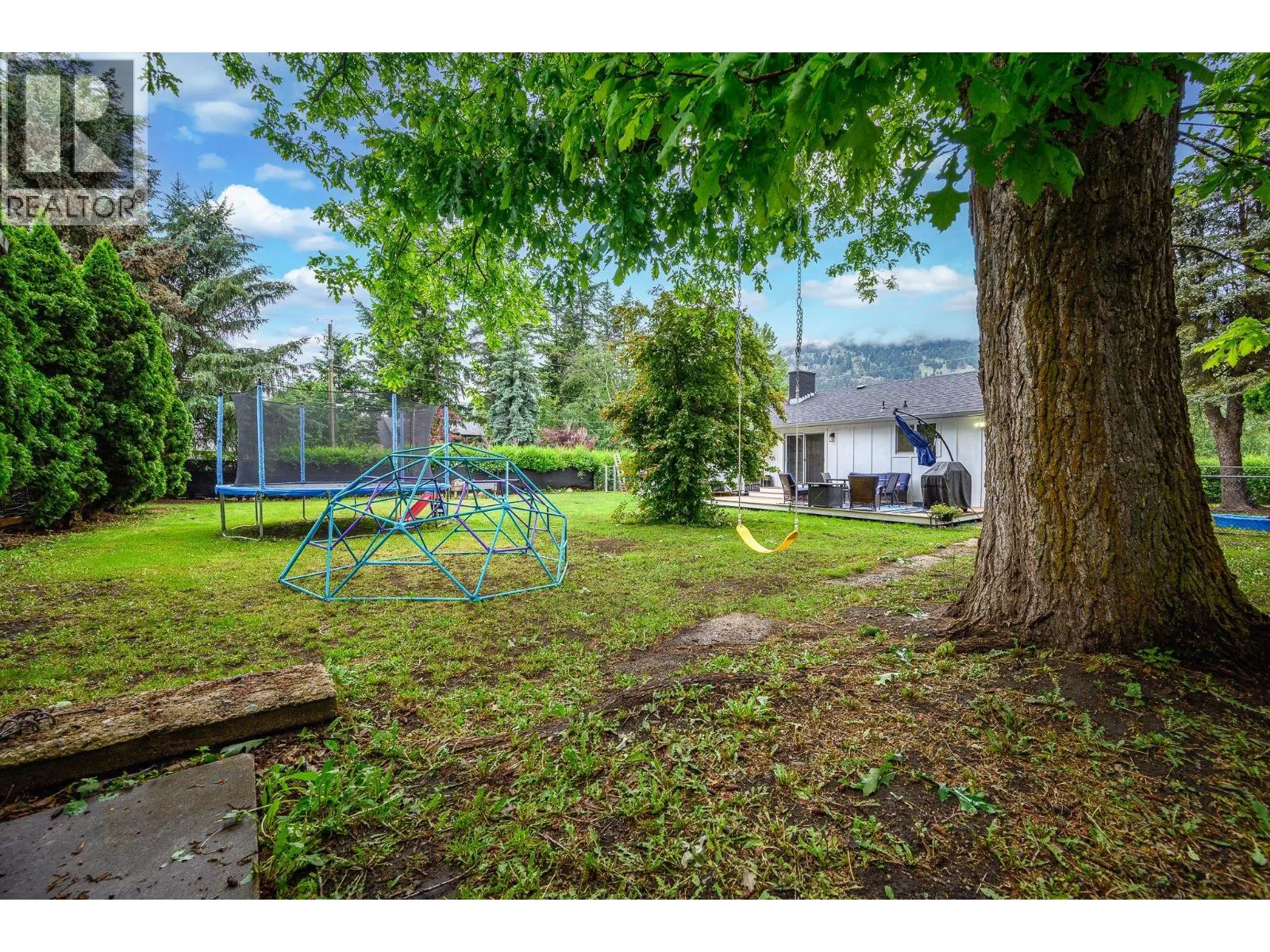 6596 Lavington Way