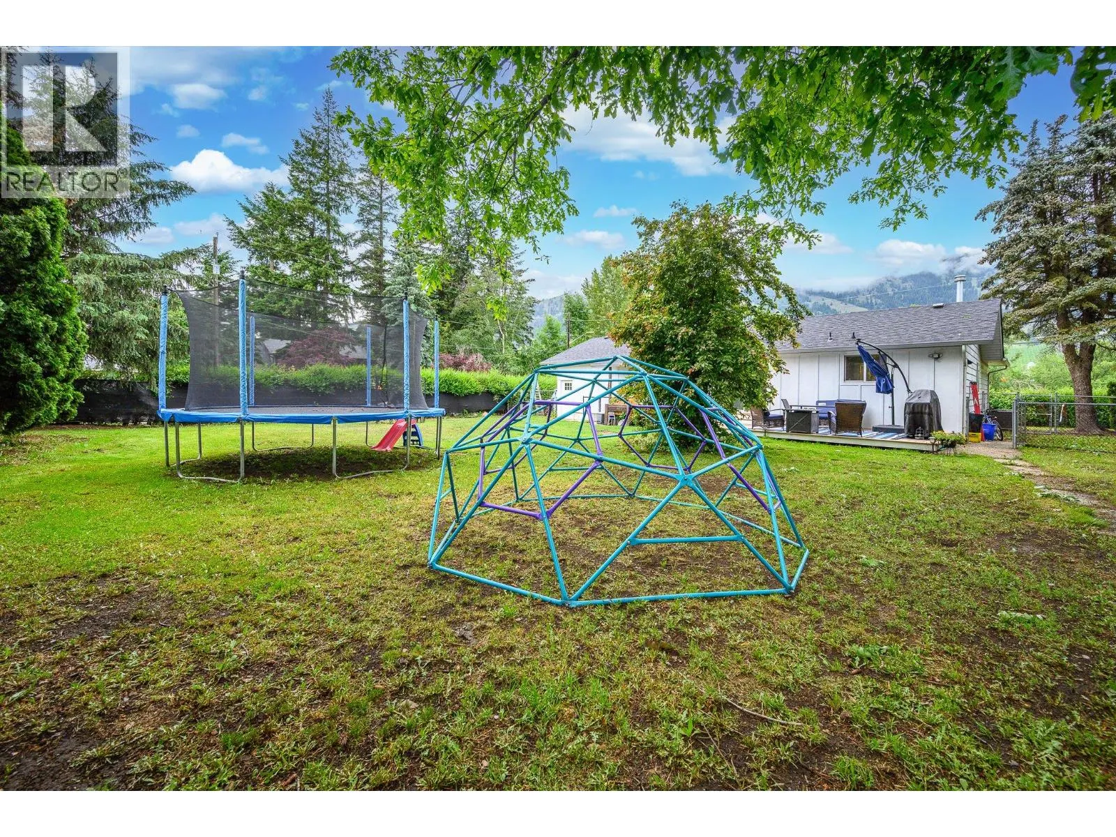 6596 Lavington Way