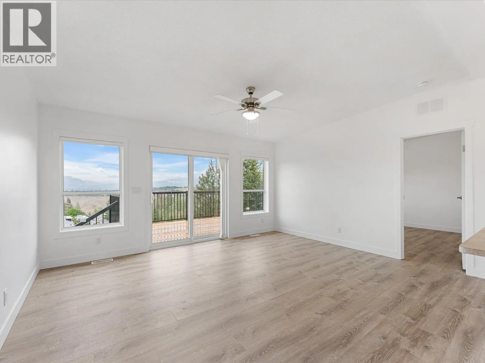 1750 Lenz Road Unit# 102 Lot# 102