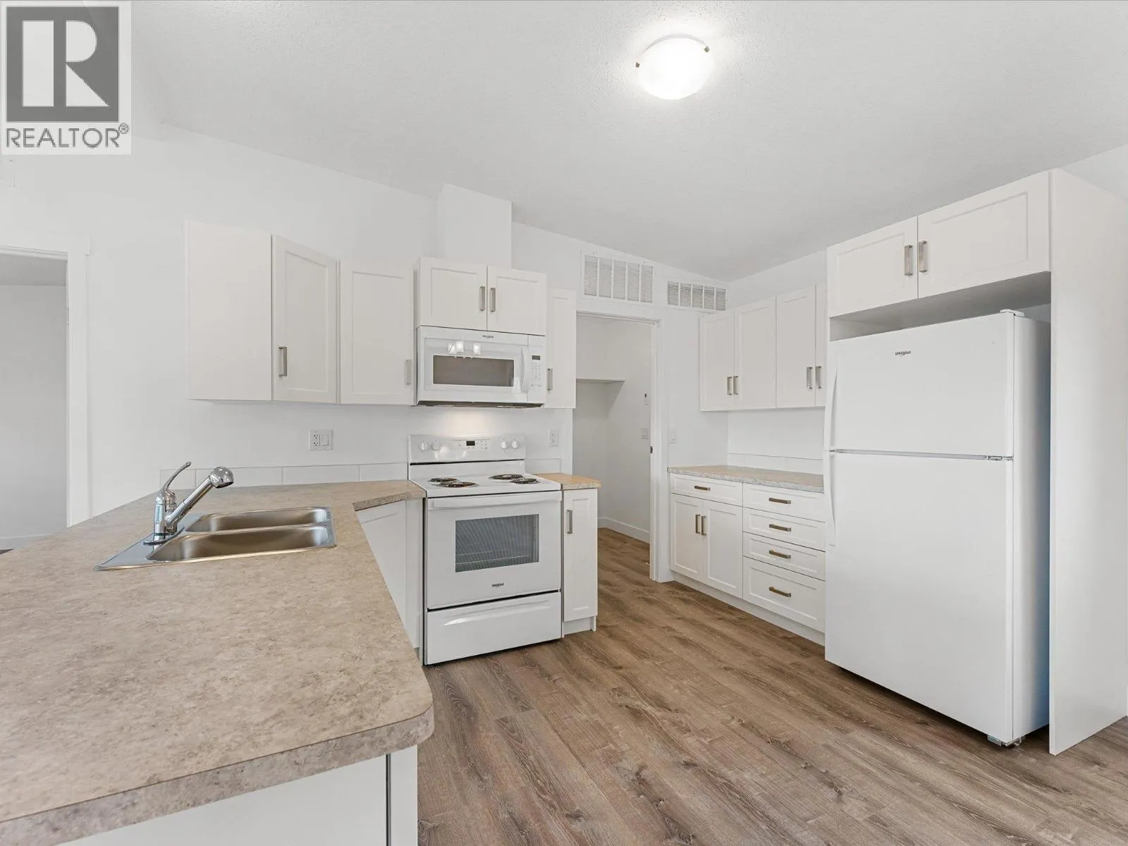 1750 Lenz Road Unit# 102 Lot# 102