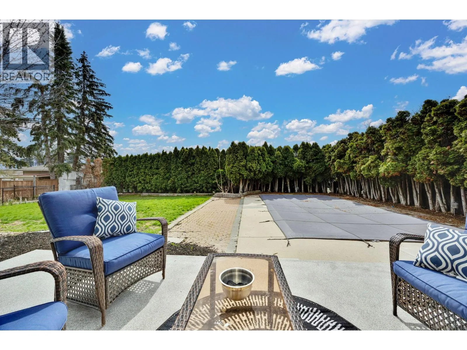 2545 Crestview Road